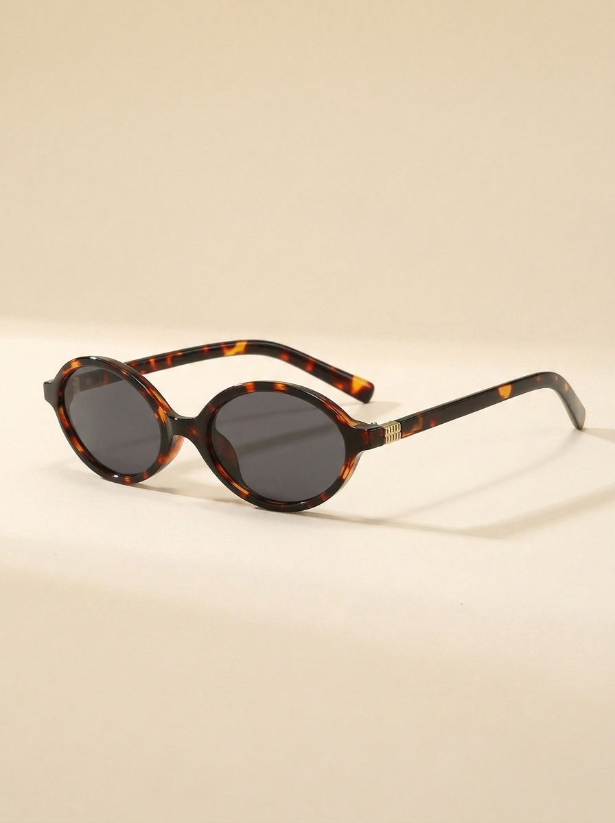 VelouraAvenue Oval Frame Sunglasses - Style C - Image 3