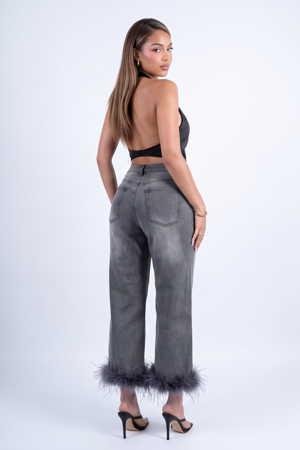 VelouraAvenue Feather Trim Jeans - Image 3