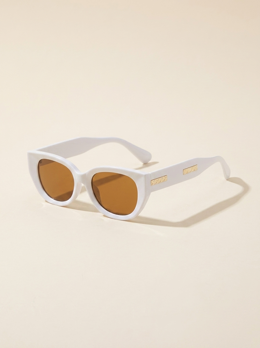 VelouraAvenue Slim Cat-Eye Sunglasses - White - Image 7